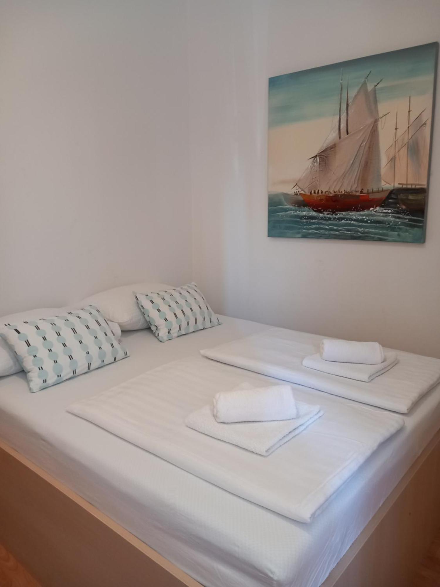 Josipa Apartment บีโอกราดนาโมรู ภายนอก รูปภาพ