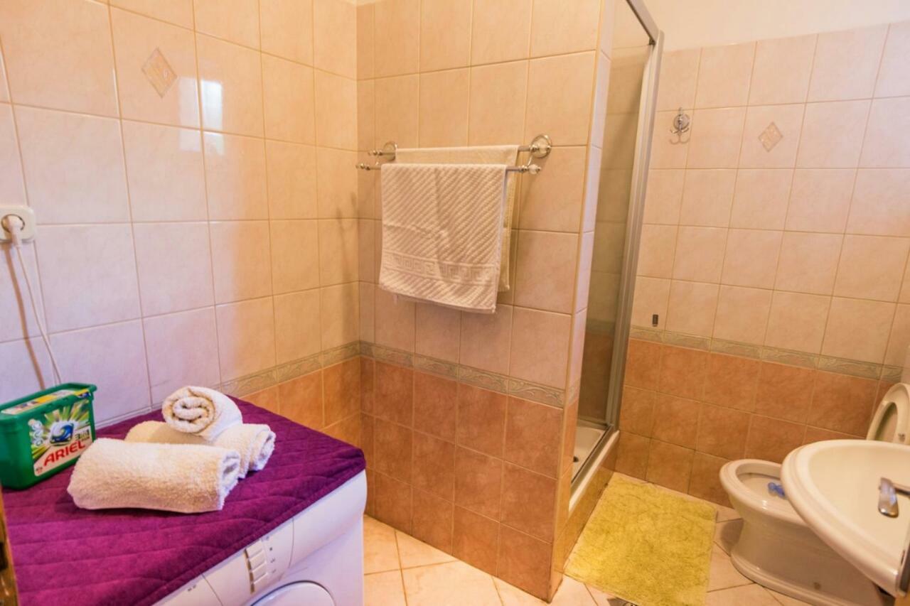 Josipa Apartment บีโอกราดนาโมรู ภายนอก รูปภาพ
