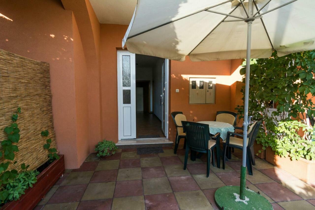Josipa Apartment บีโอกราดนาโมรู ภายนอก รูปภาพ